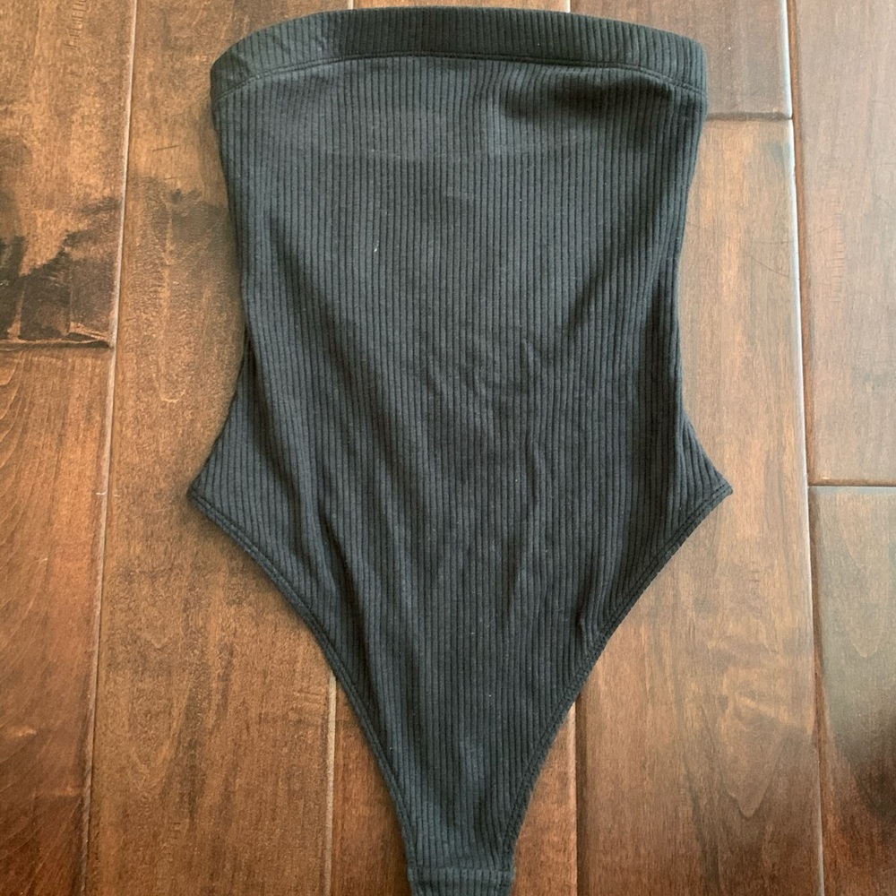 Urban outfitters black strapless bodysuit